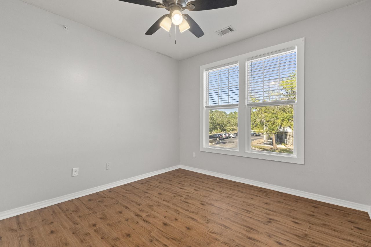 130 River Landing Drive Photo 15