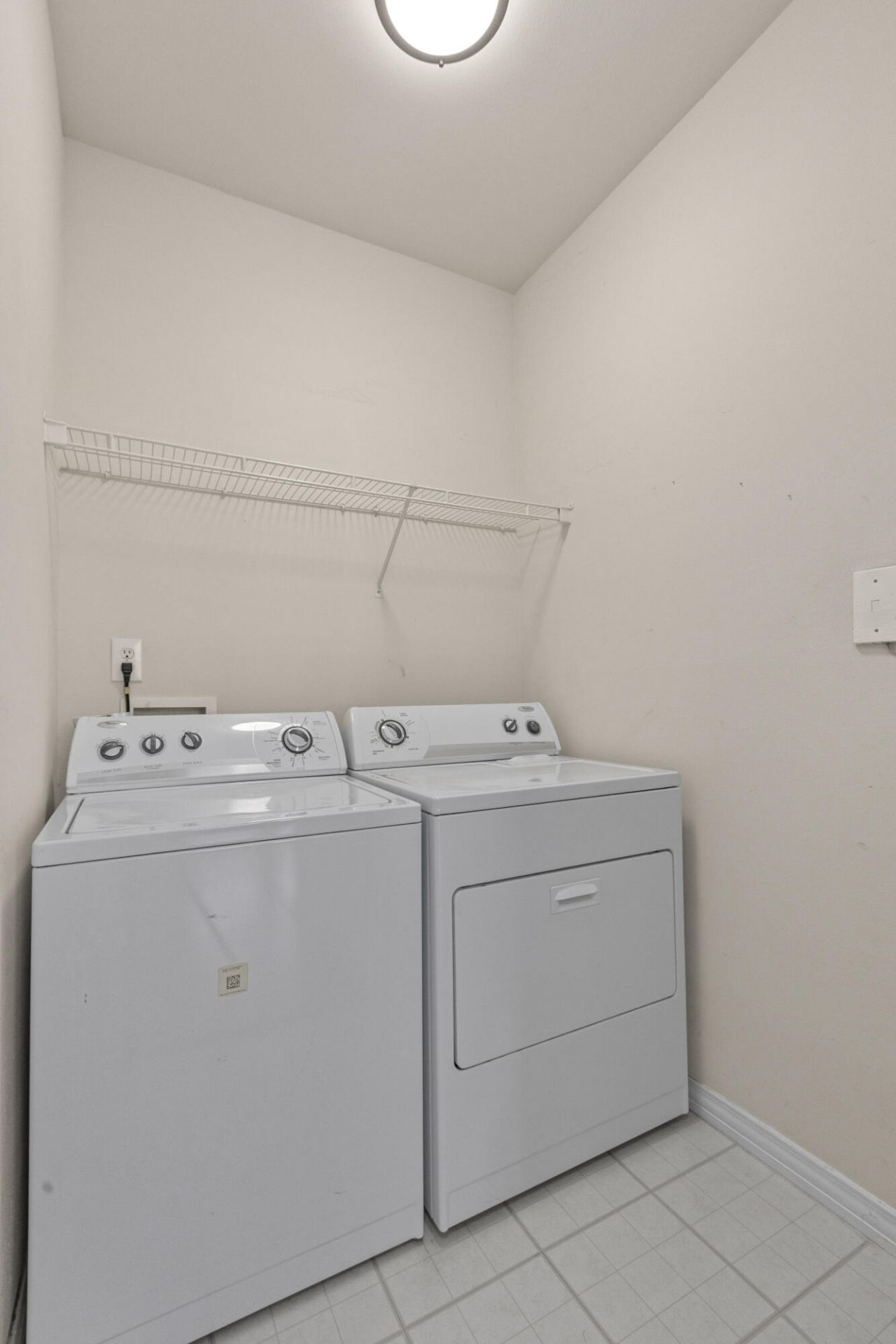 130 River Landing Drive Photo 20