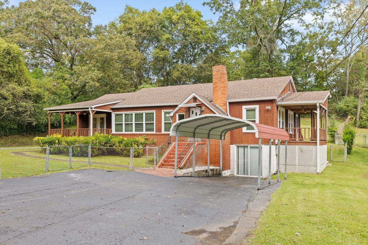 394 School Street, Rossville, GA 30741 Main Photo