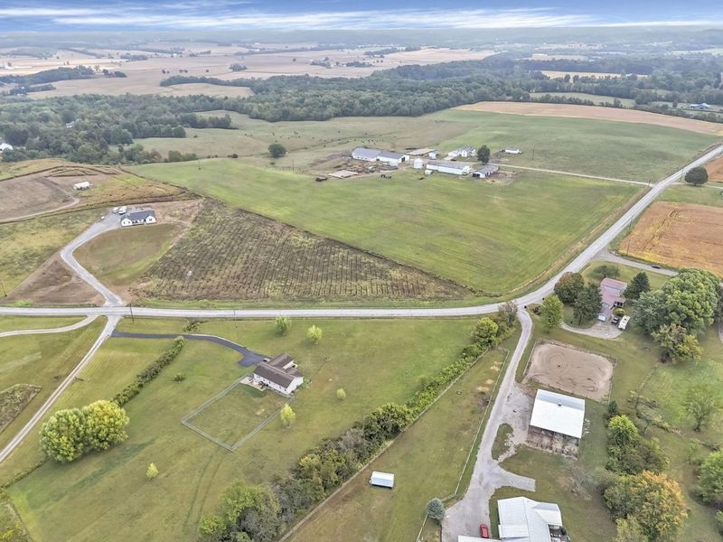 6532 Julian Road SW, Amanda, OH 43102 Photo 4