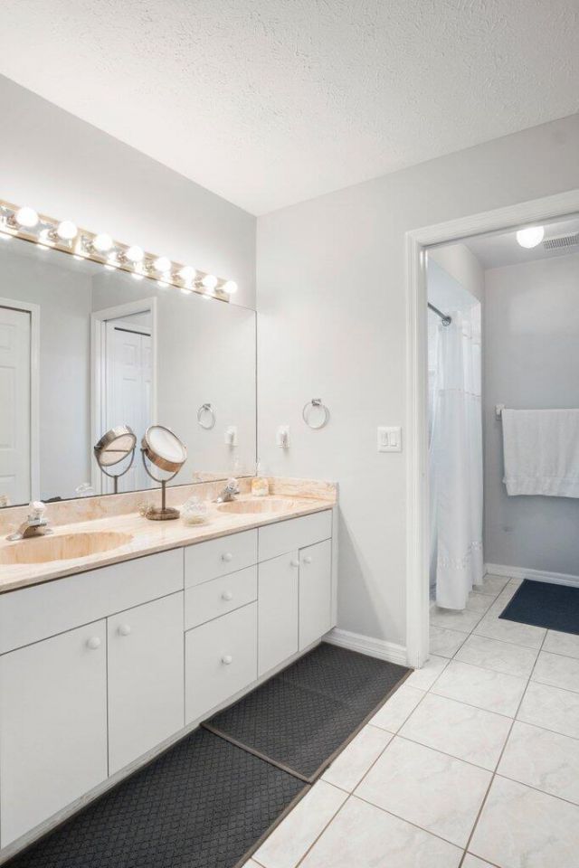 200 SW Ridgecrest Drive, Port Saint Lucie, FL 34953 Photo