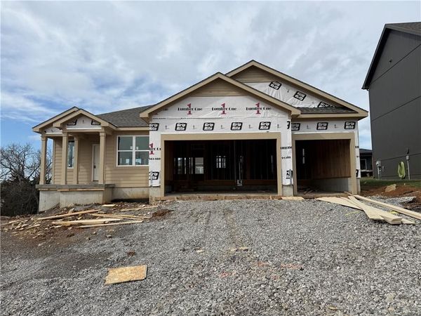 31538 W 86th Street, De Soto, KS 66018