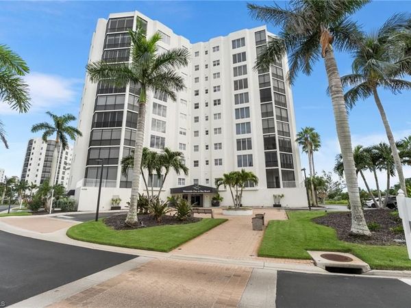 4198 Bay Beach LN, Unit 126, FORT MYERS BEACH, FL 33931