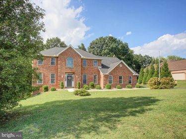 2384 CASTLEGREEN DRIVE, GREENCASTLE, PA 17225
