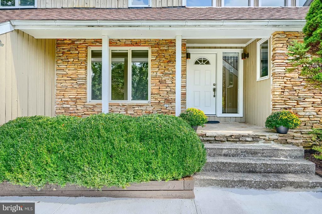 2318 Shaded Brook Drive, Owings Mills, MD 21117 Main Photo