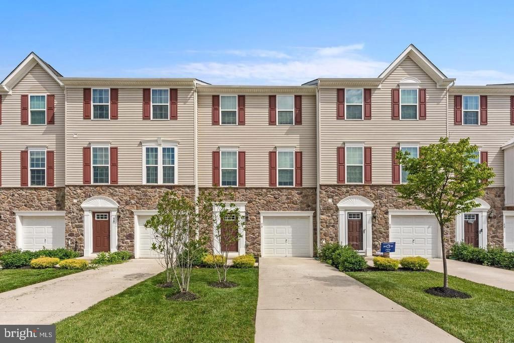 58 Benford Lane, Edgewater Park, NJ 08010 Main Photo