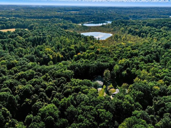 64778 Union Road, Cassopolis, MI 49031