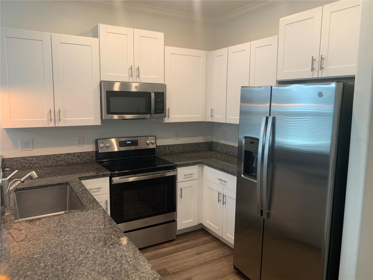 6930 Ripple Pond Loop, Zephyrhills, FL 33541 Photo