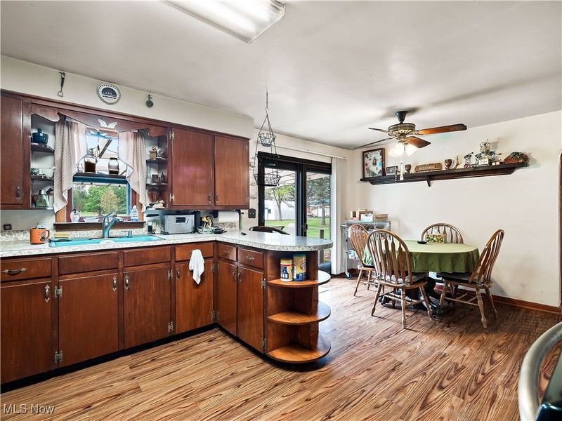 9049 Oberlin Road, Elyria, OH 44035 Photo 13