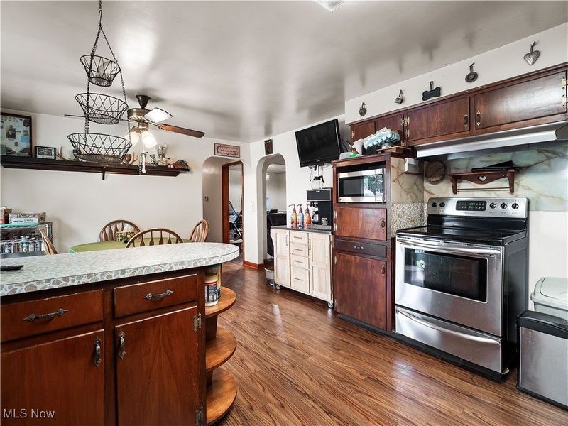 9049 Oberlin Road, Elyria, OH 44035 Photo 14