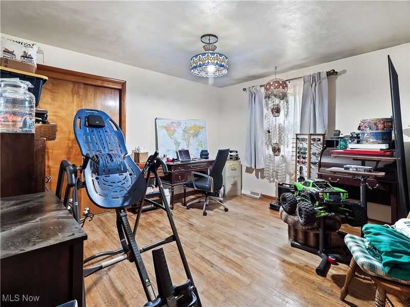 9049 Oberlin Road, Elyria, OH 44035 Photo 15