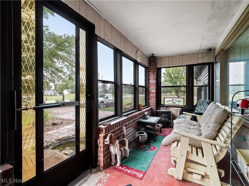 9049 Oberlin Road, Elyria, OH 44035 Photo 4