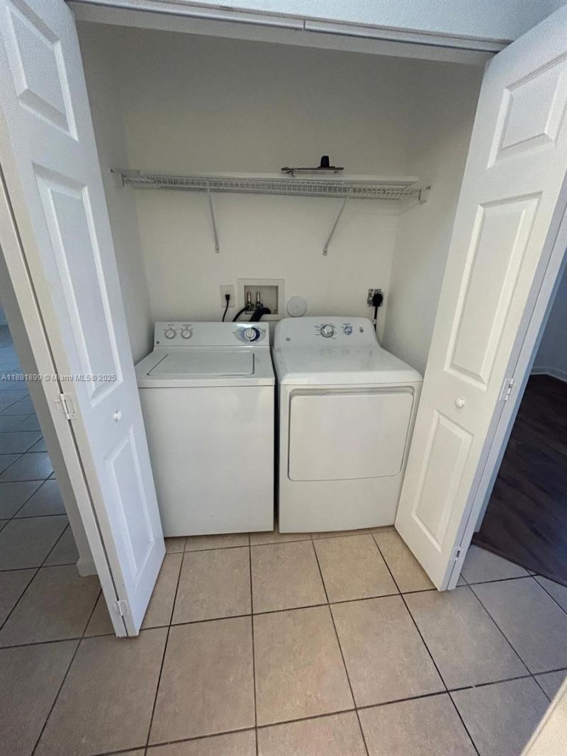 1650 NE 33rd Ave, Unit 205-7, Homestead, FL 33033 Photo