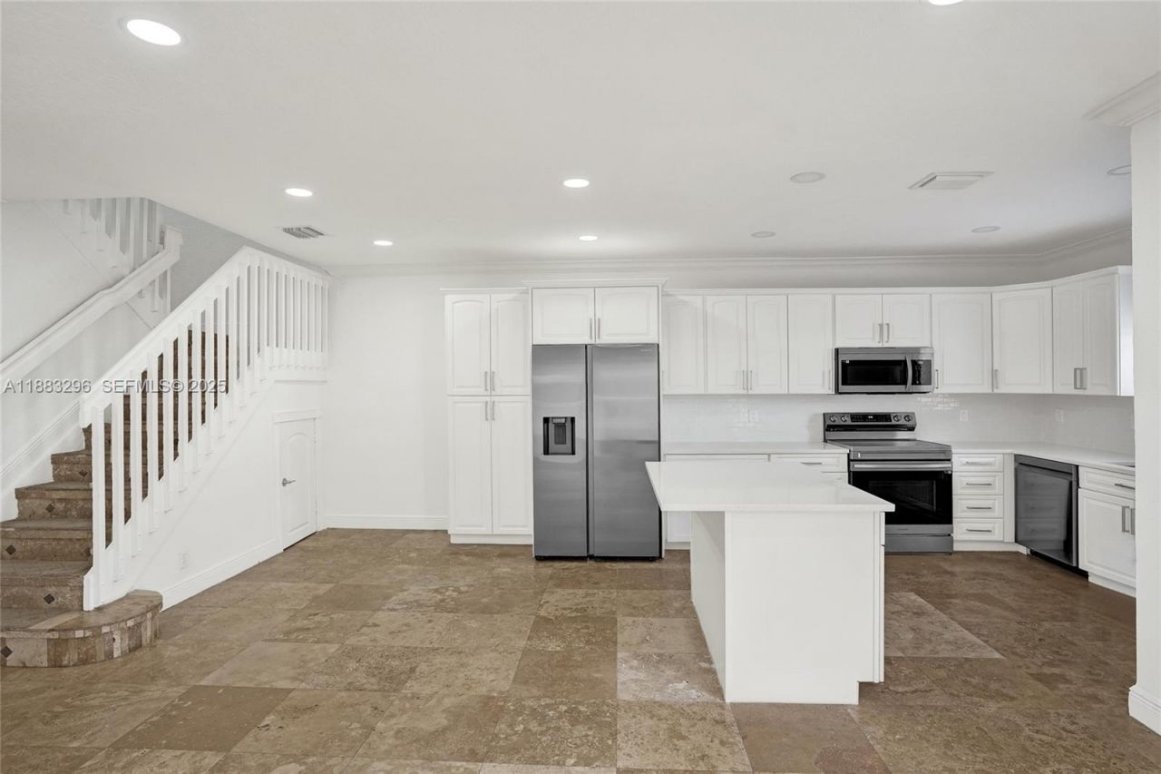 11373 NW 34th Pl, Sunrise, FL 33323 Photo