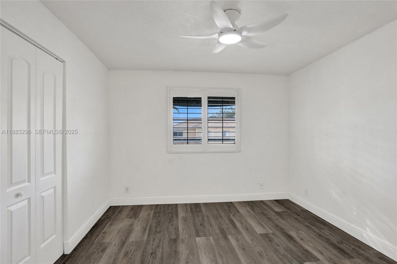 11373 NW 34th Pl, Sunrise, FL 33323 Photo