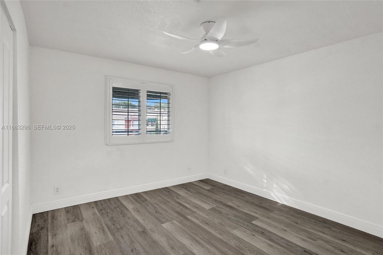 11373 NW 34th Pl, Sunrise, FL 33323 Photo