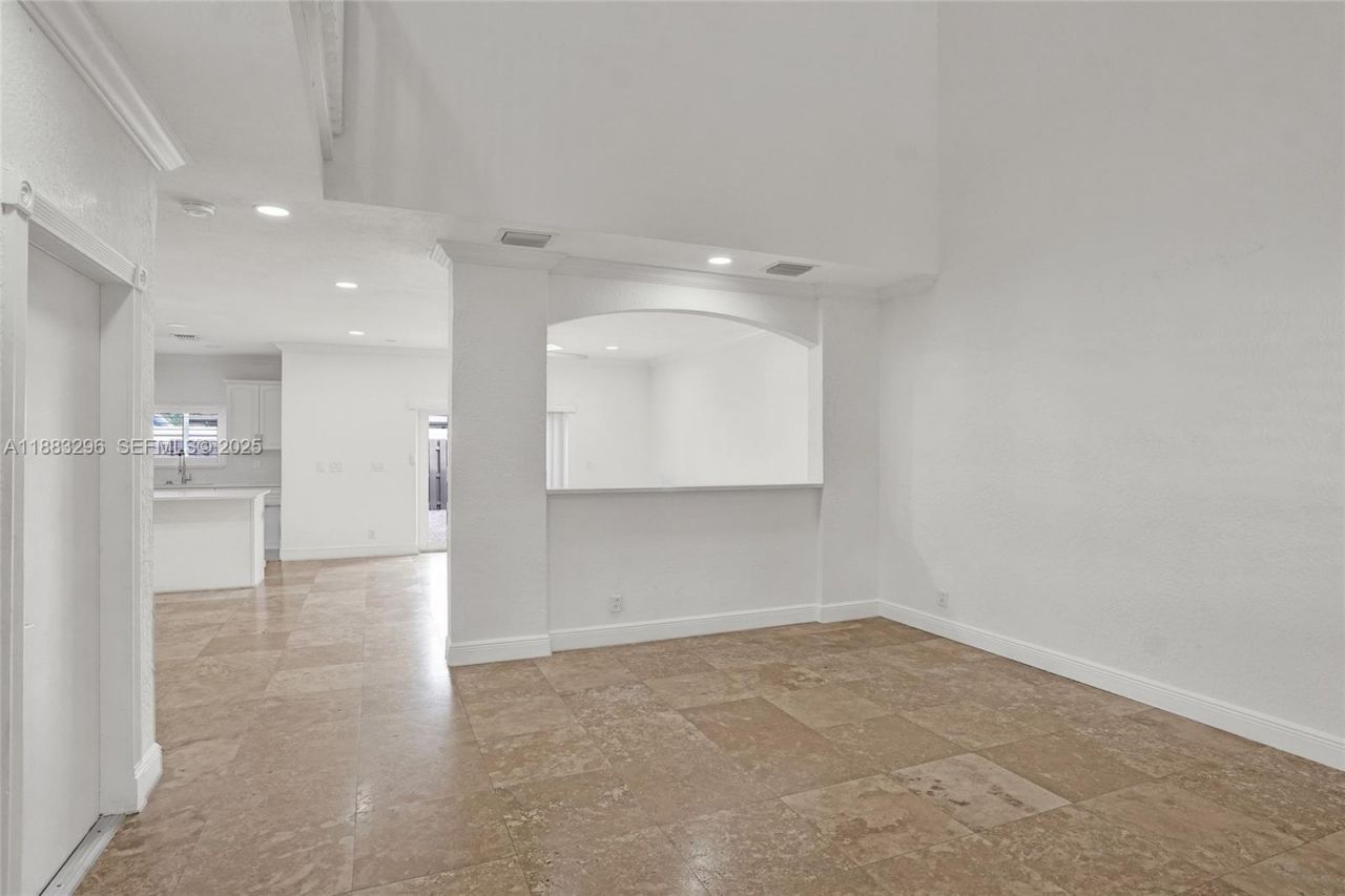 11373 NW 34th Pl, Sunrise, FL 33323 Photo