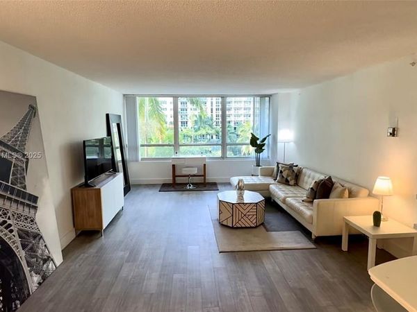 1500 Bay Rd, Unit 450S, Miami Beach, FL 33139