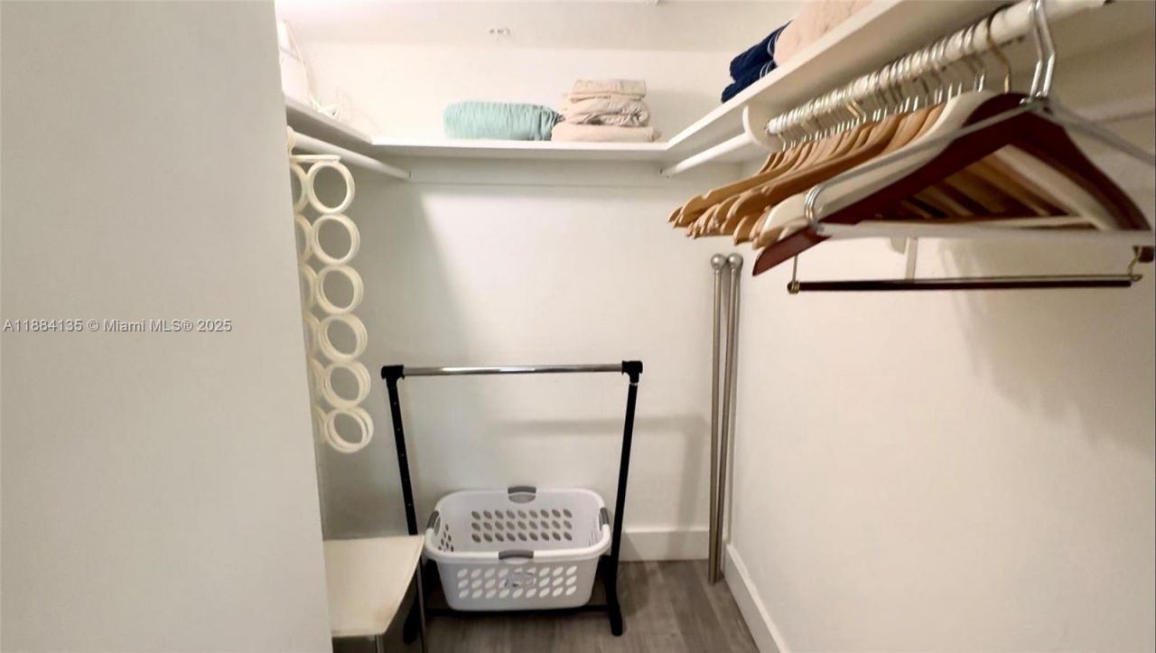 1500 Bay Rd, Unit 450S, Miami Beach, FL 33139 Photo