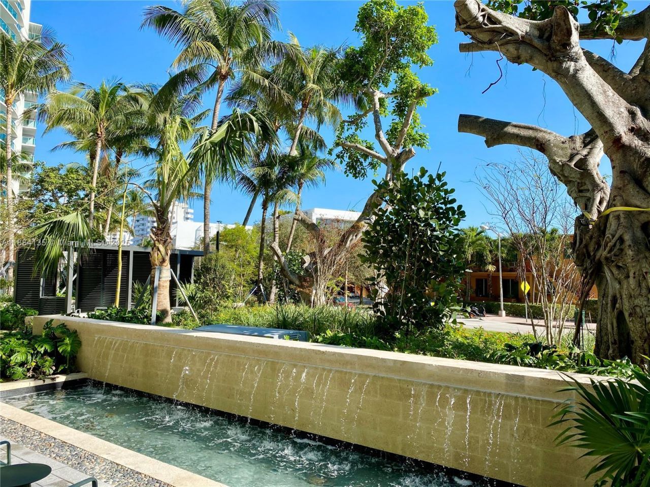 1500 Bay Rd, Unit 450S, Miami Beach, FL 33139 Photo