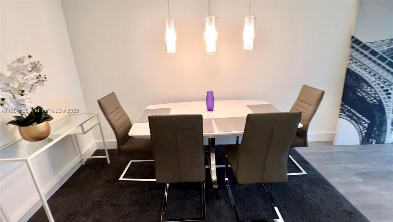 1500 Bay Rd, Unit 450S, Miami Beach, FL 33139 Photo