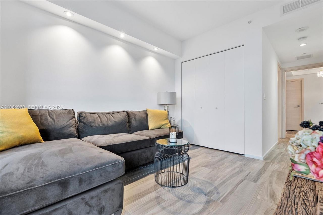 801 S Miami Ave, Unit 2509, Miami, FL 33130 Photo