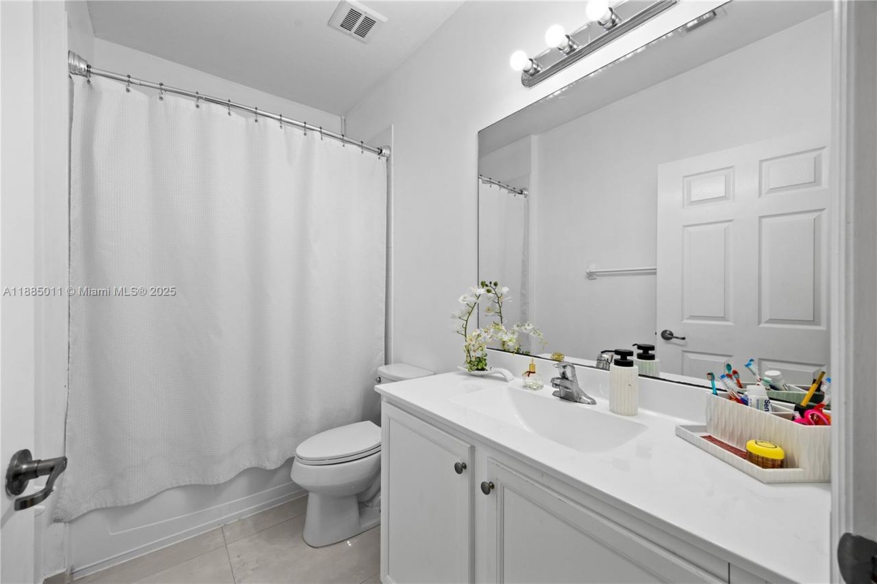 2819 SE 1st Dr, Unit 7, Homestead, FL 33033 Photo