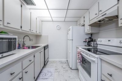 13255 SW 7th Ct, Unit 403D, Pembroke Pines, FL 33027 Photo