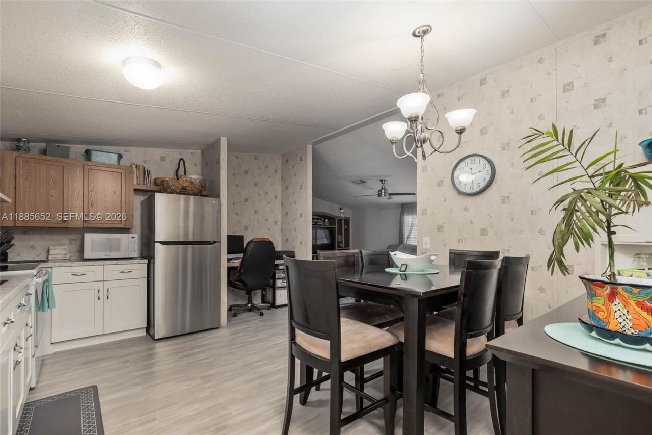 1800 SW 85th Ave, Davie, FL 33324 Photo