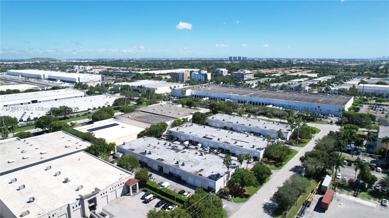 10849 NW 29th St, Unit 10849, Doral, FL 33172 Photo