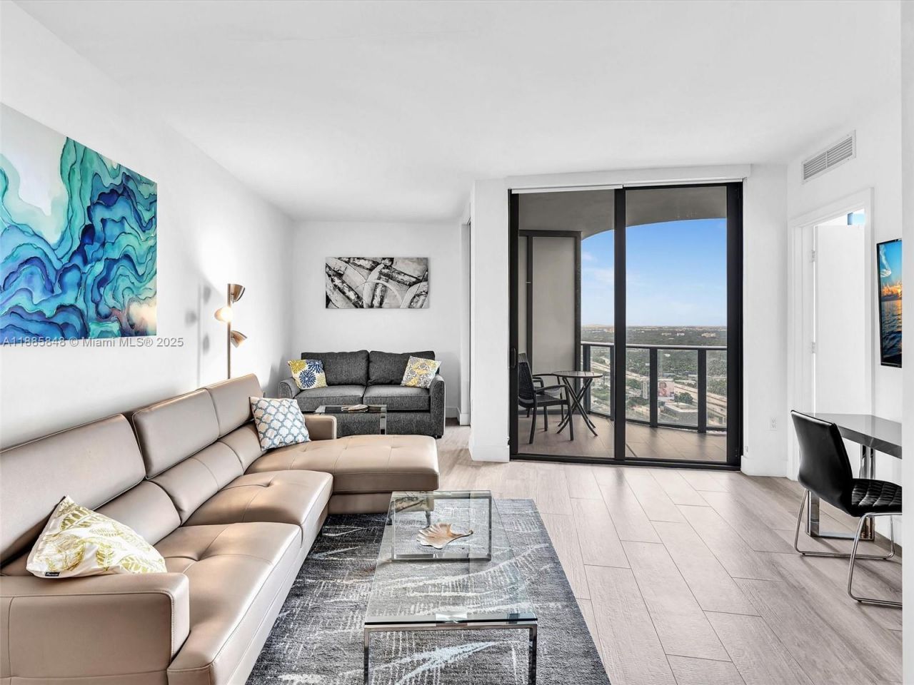 121 NE 34th St, Unit 3114, Miami, FL 33137 Photo