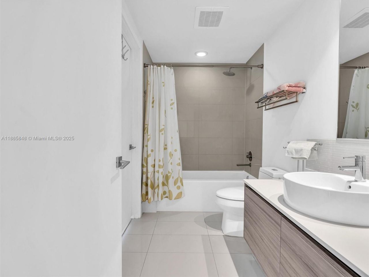 121 NE 34th St, Unit 3114, Miami, FL 33137 Photo