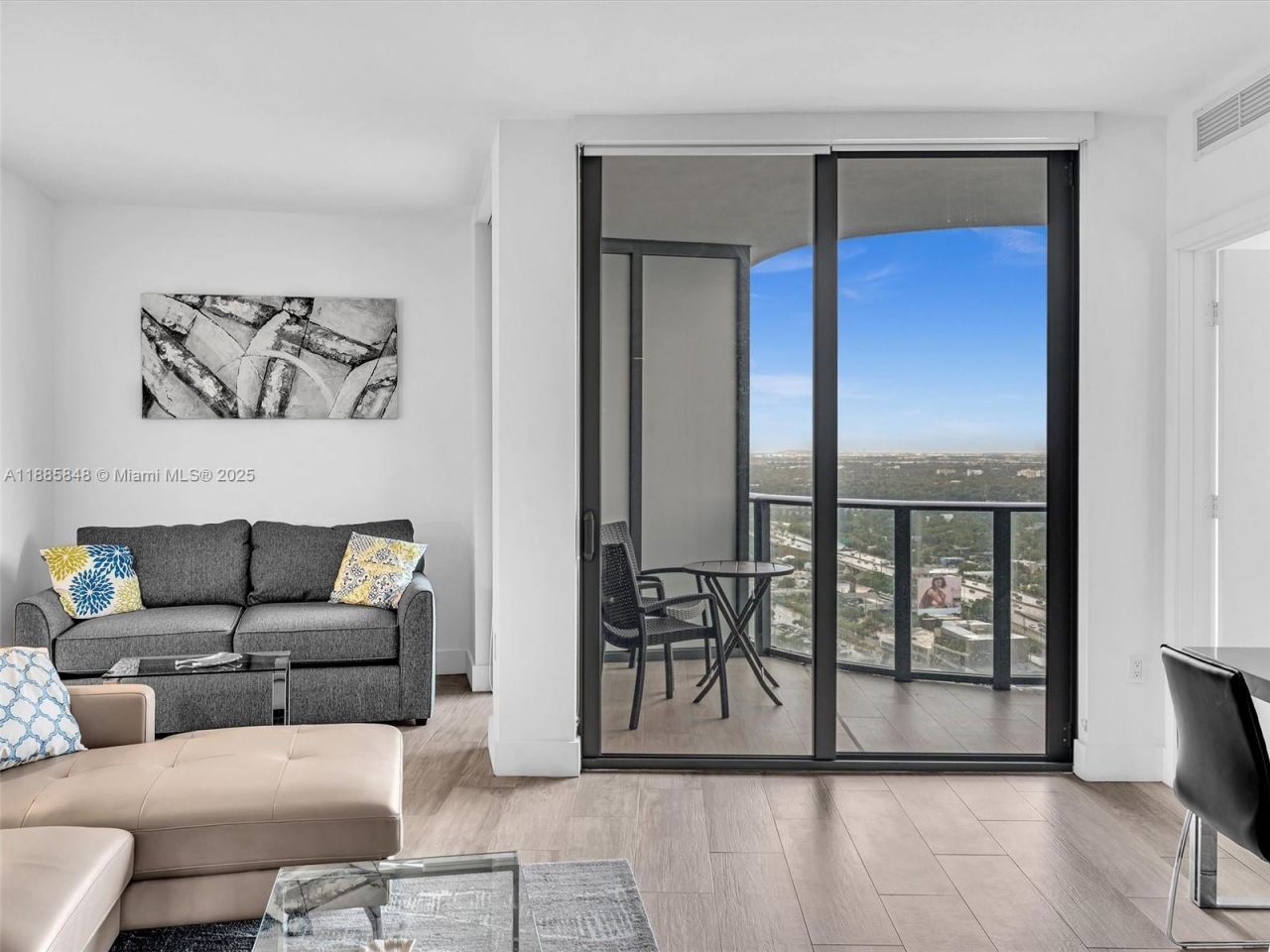 121 NE 34th St, Unit 3114, Miami, FL 33137 Photo