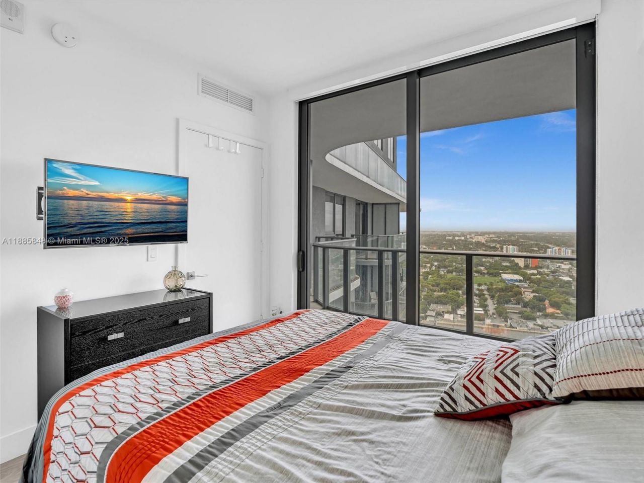 121 NE 34th St, Unit 3114, Miami, FL 33137 Photo