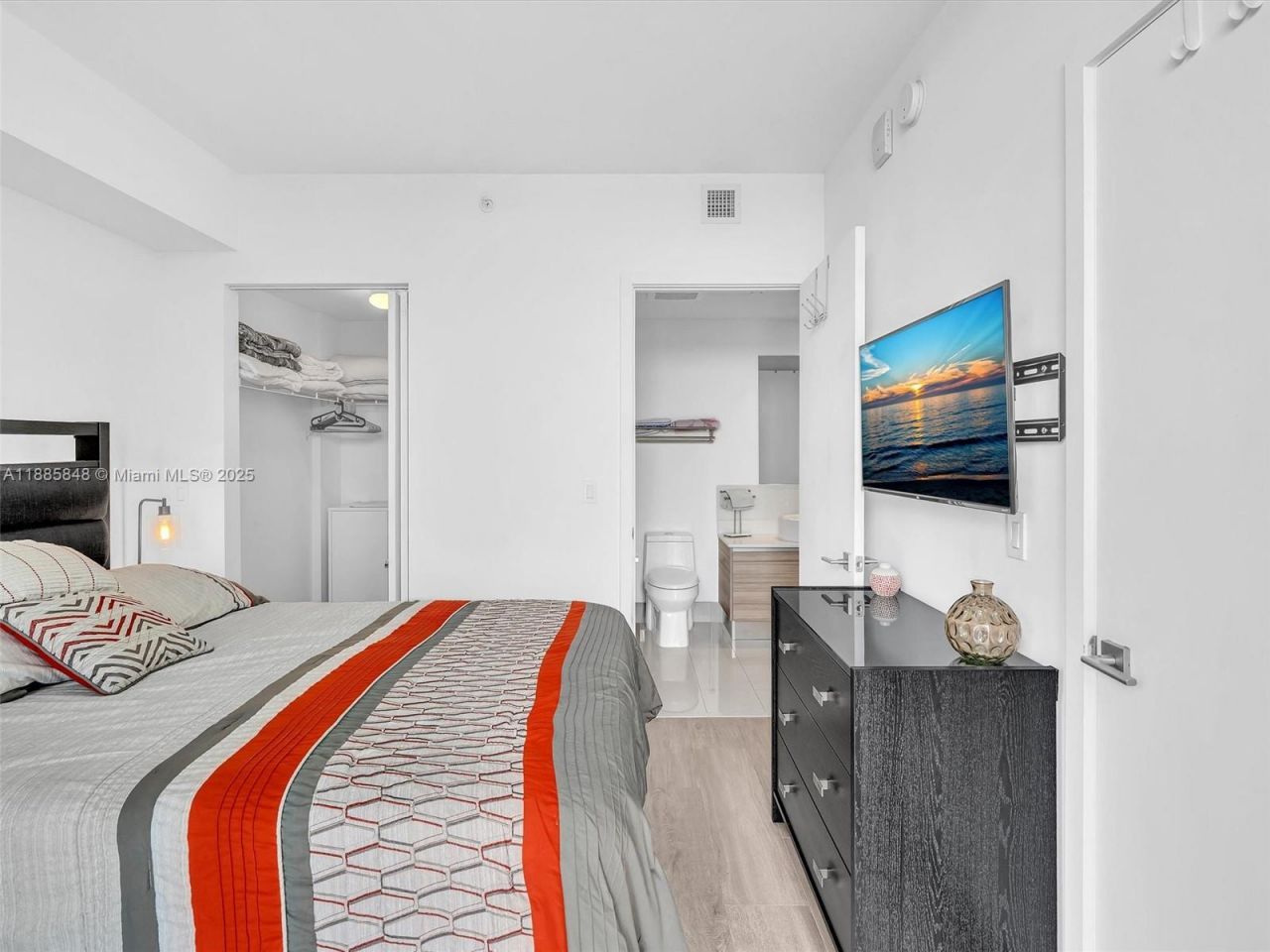 121 NE 34th St, Unit 3114, Miami, FL 33137 Photo