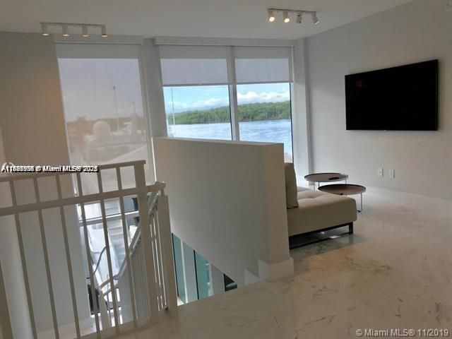 400 Sunny Isles Blvd, Unit 103, Sunny Isles Beach, FL 33160 Photo