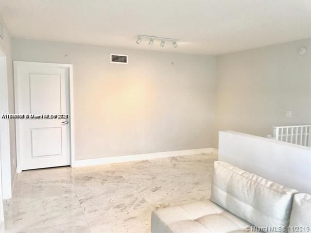 400 Sunny Isles Blvd, Unit 103, Sunny Isles Beach, FL 33160 Photo