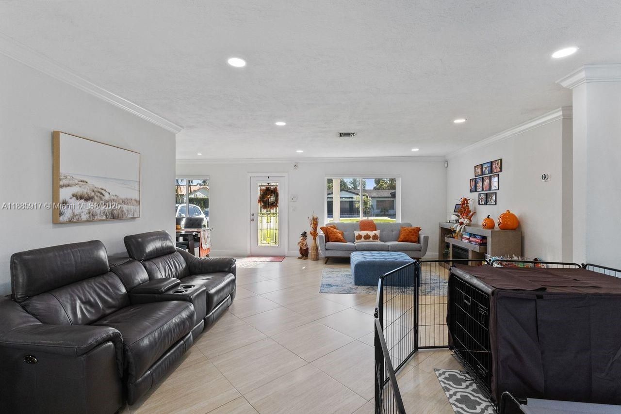 11220 SW 99th Ct, Miami, FL 33176 Photo