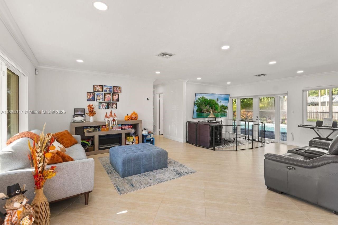 11220 SW 99th Ct, Miami, FL 33176 Photo