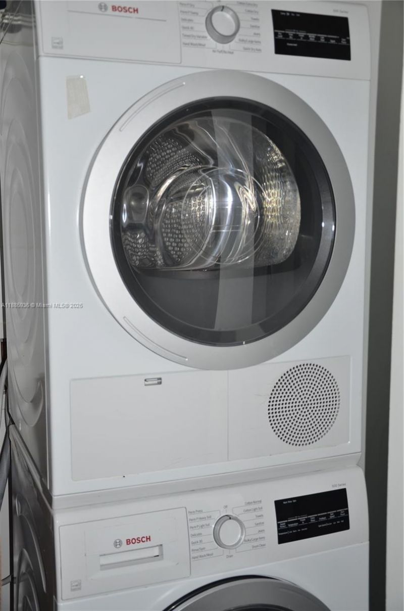 900 Biscayne Blvd, Unit 5104, Miami, FL 33132 Photo