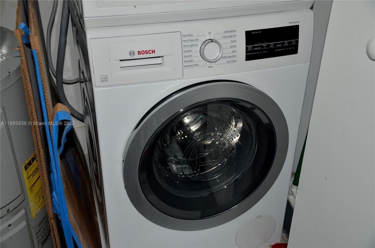 900 Biscayne Blvd, Unit 5104, Miami, FL 33132 Photo