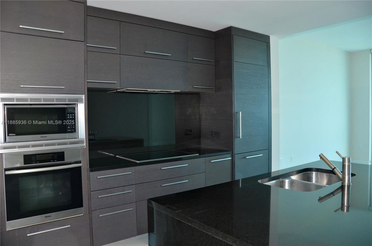 900 Biscayne Blvd, Unit 5104, Miami, FL 33132 Photo