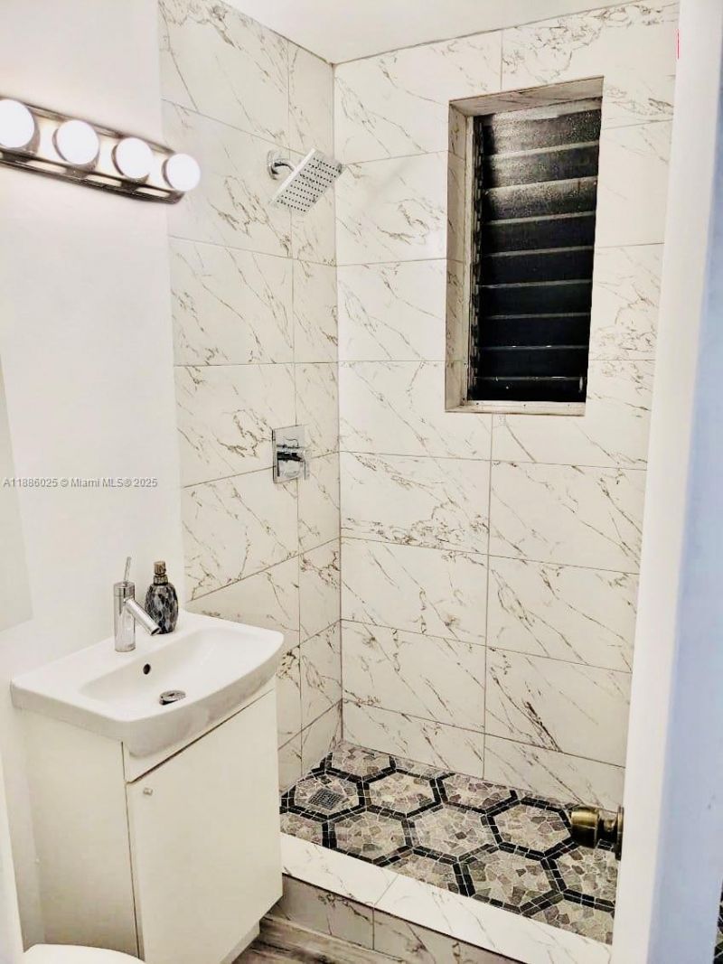 760 Jefferson Ave, Unit 6, Miami Beach, FL 33139 Photo