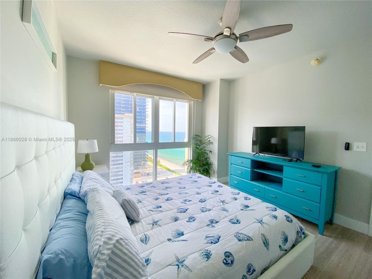 2080 S Ocean Dr, Unit PH6, Hallandale Beach, FL 33009 Photo