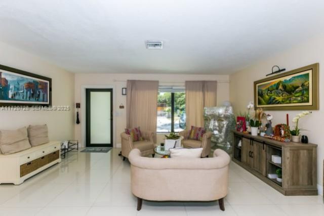 9555 NW 2nd Ave, Miami Shores, FL 33150 Photo