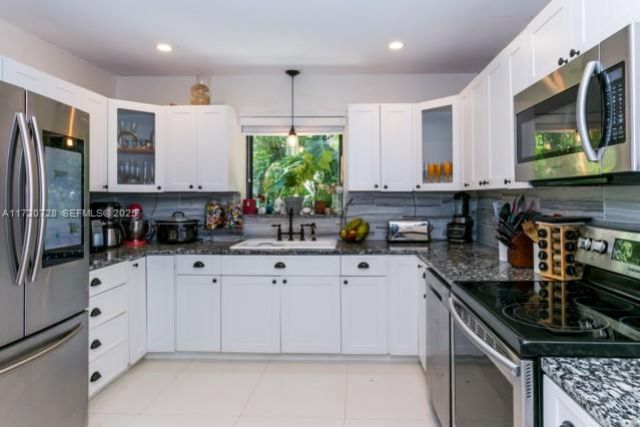 9555 NW 2nd Ave, Miami Shores, FL 33150 Photo