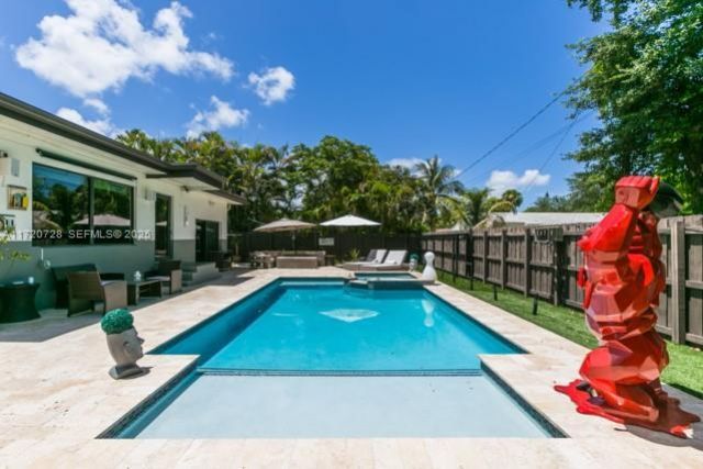 9555 NW 2nd Ave, Miami Shores, FL 33150 Photo