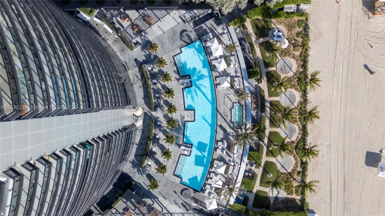 18555 Collins Ave, Unit 2303, Sunny Isles Beach, FL 33160 Photo