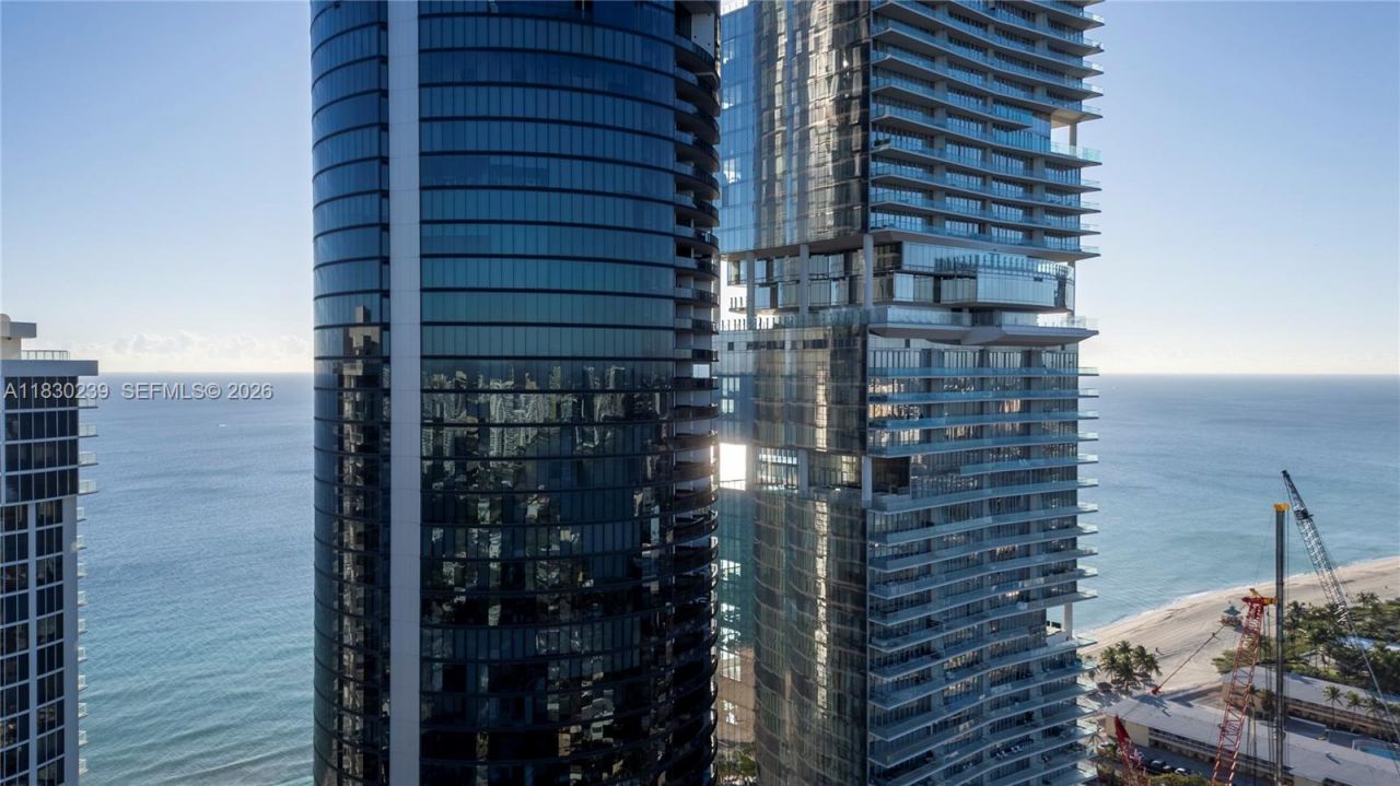18555 Collins Ave, Unit 2303, Sunny Isles Beach, FL 33160 Photo