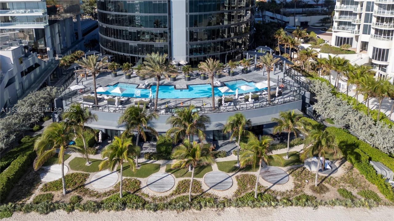 18555 Collins Ave, Unit 2303, Sunny Isles Beach, FL 33160 Photo